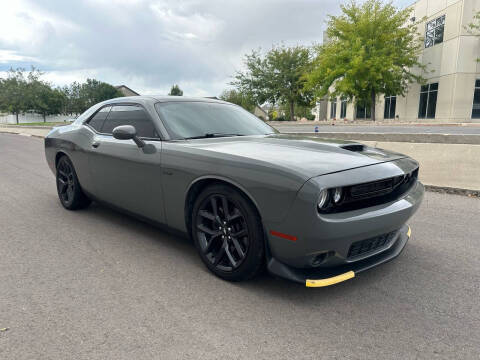 2019 Dodge Challenger R/T RWD photo