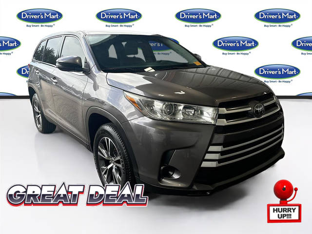 2019 Toyota Highlander LE FWD photo