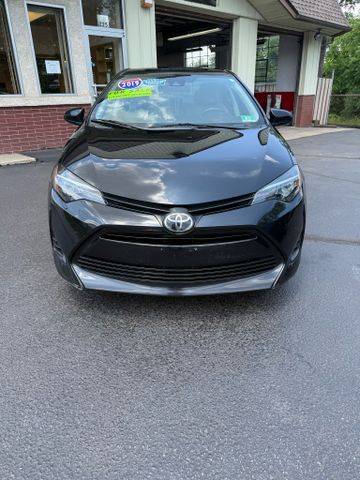2019 Toyota Corolla LE FWD photo