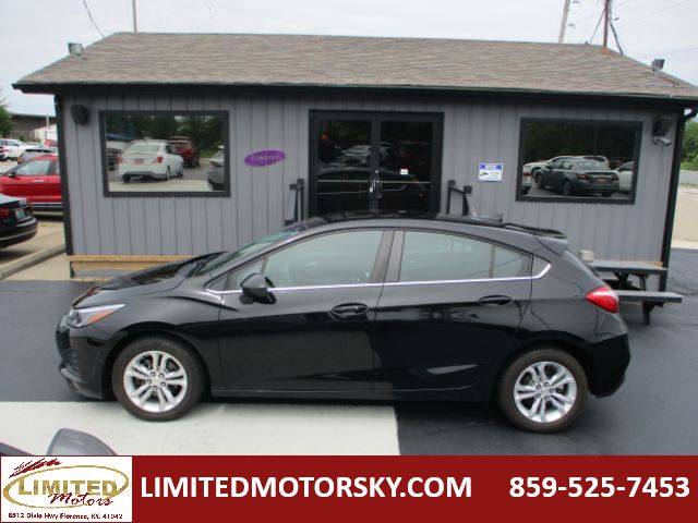 2019 Chevrolet Cruze LT FWD photo