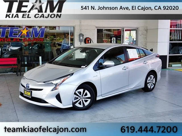2018 Toyota Prius Two FWD photo