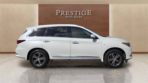 2019 Infiniti QX60 LUXE FWD photo
