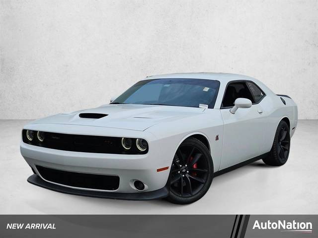 2019 Dodge Challenger R/T Scat Pack RWD photo