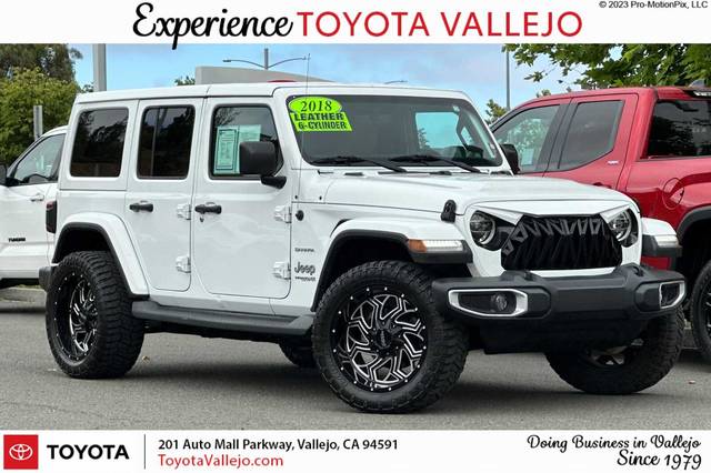 2018 Jeep Wrangler Unlimited Sahara 4WD photo