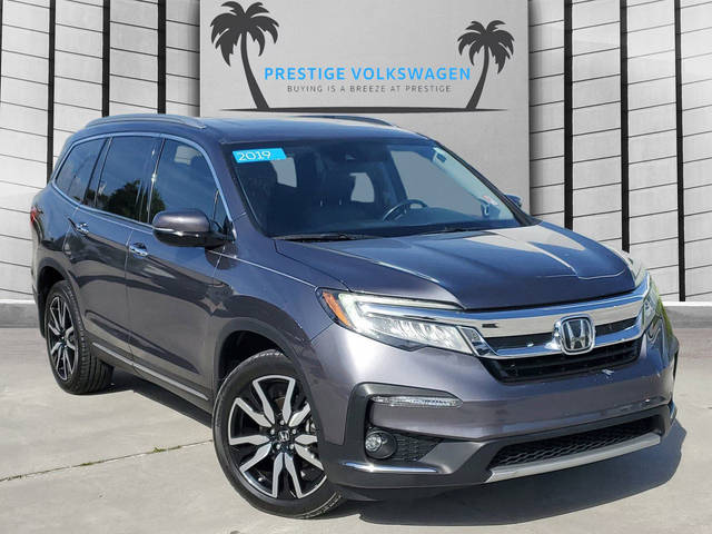 2019 Honda Pilot Touring 8-Passenger FWD photo