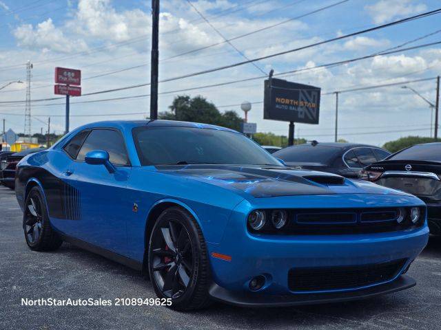 2019 Dodge Challenger R/T Scat Pack RWD photo