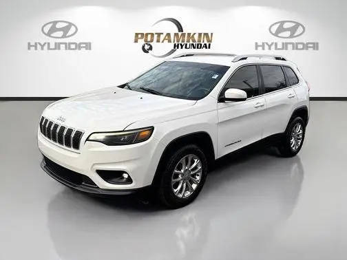 2019 Jeep Cherokee Latitude FWD photo