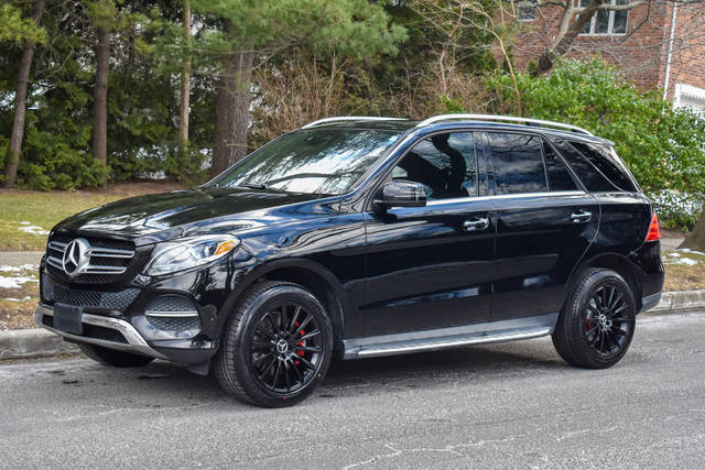 2019 Mercedes-Benz GLE-Class GLE 400 AWD photo