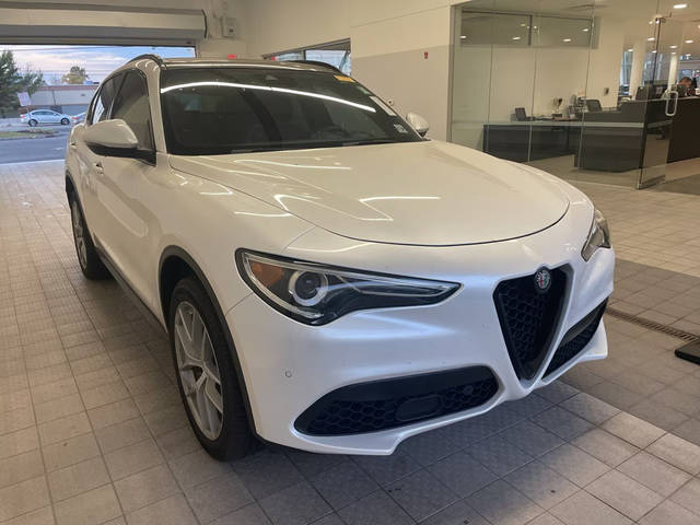 2019 Alfa Romeo Stelvio Ti Sport AWD photo