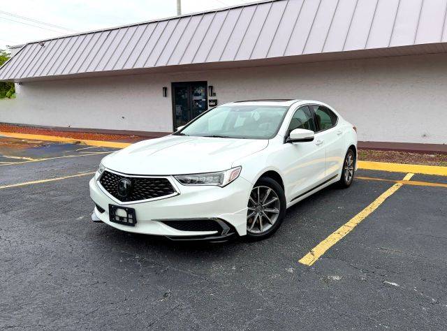 2019 Acura TLX  FWD photo