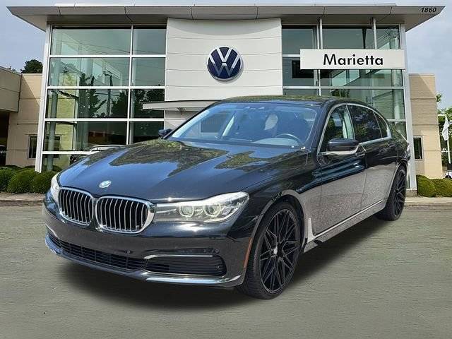 2019 BMW 7 Series 740i RWD photo