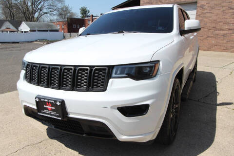 2019 Jeep Grand Cherokee Altitude 4WD photo