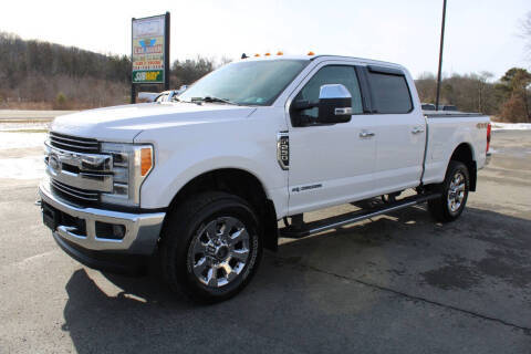 2019 Ford F-250 Super Duty LARIAT 4WD photo