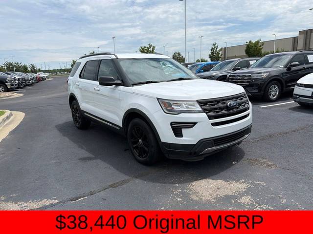 2019 Ford Explorer XLT 4WD photo