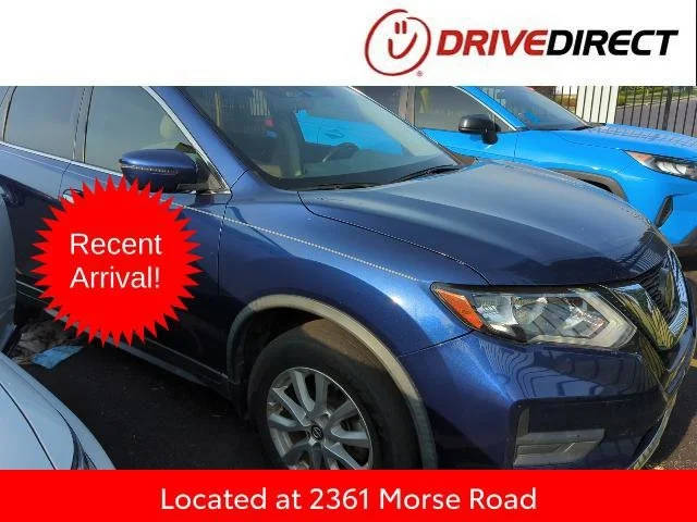 2018 Nissan Rogue SV FWD photo