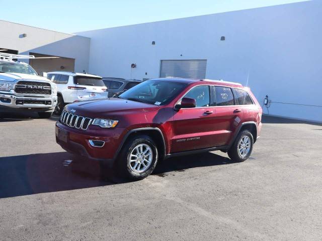 2019 Jeep Grand Cherokee Laredo E RWD photo