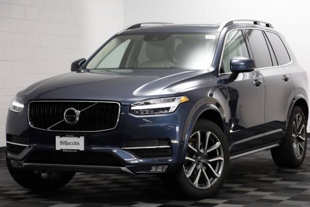 2019 Volvo XC90 Momentum AWD photo