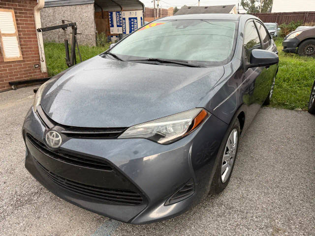 2019 Toyota Corolla LE FWD photo