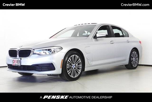 2019 BMW 5 Series 530e iPerformance RWD photo