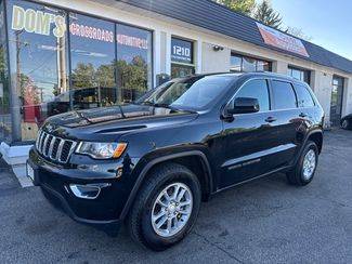 2019 Jeep Grand Cherokee Laredo E 4WD photo