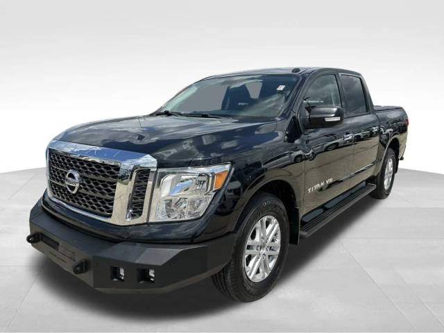 2018 Nissan Titan SV 4WD photo