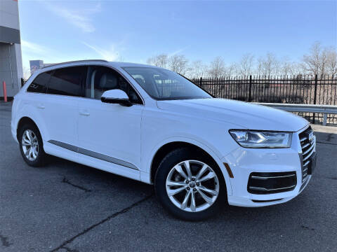 2017 Audi Q7 Premium Plus AWD photo