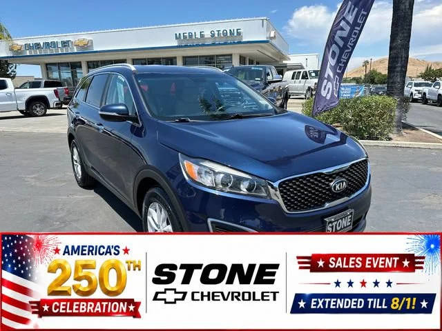 2017 Kia Sorento LX FWD photo