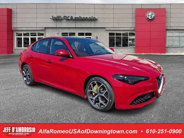 2019 Alfa Romeo Giulia Sport AWD photo