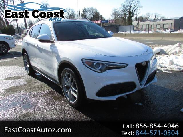 2019 Alfa Romeo Stelvio Ti Lusso AWD photo