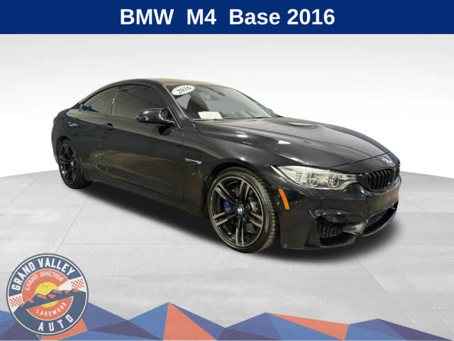 2016 BMW M4  RWD photo