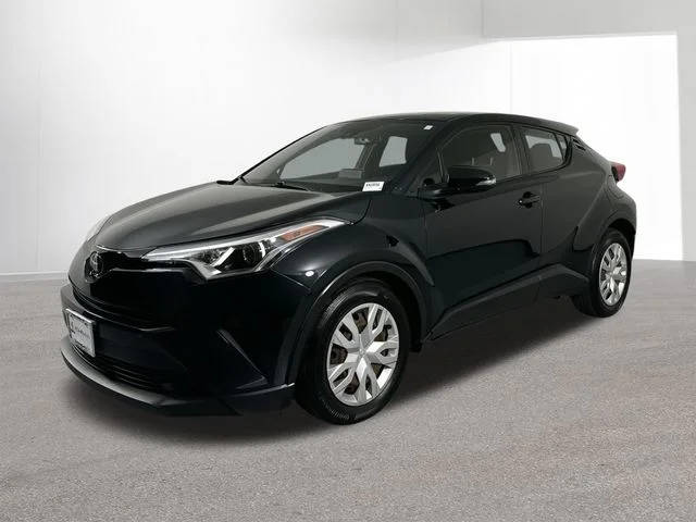 2019 Toyota C-HR LE FWD photo