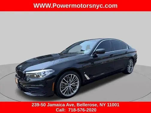 2019 BMW 5 Series 530e iPerformance RWD photo