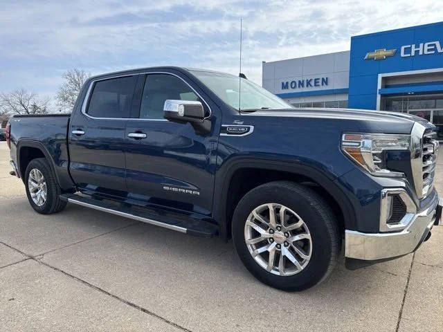 2019 GMC Sierra 1500 SLT 4WD photo