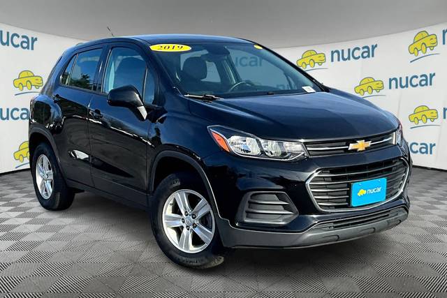 2019 Chevrolet Trax LS AWD photo