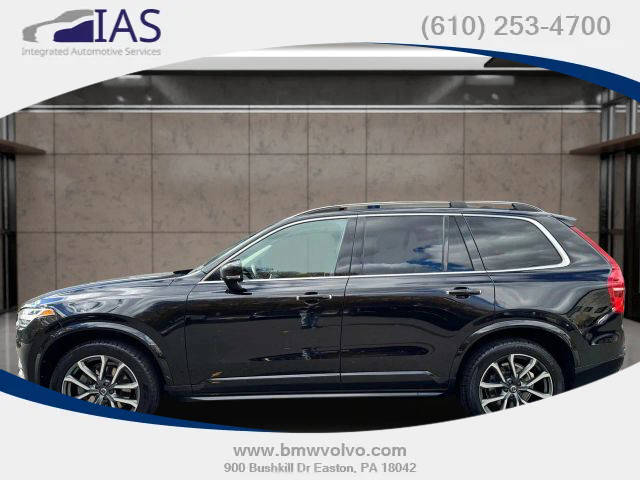 2019 Volvo XC90 Momentum AWD photo
