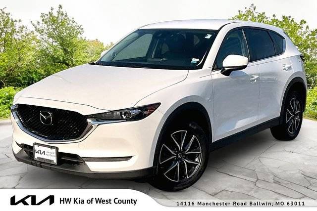 2018 Mazda CX-5 Touring FWD photo
