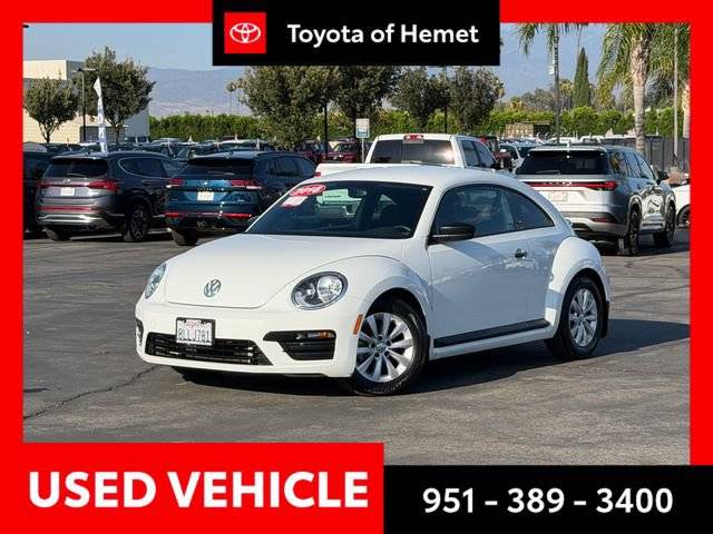 2018 Volkswagen Beetle S FWD photo
