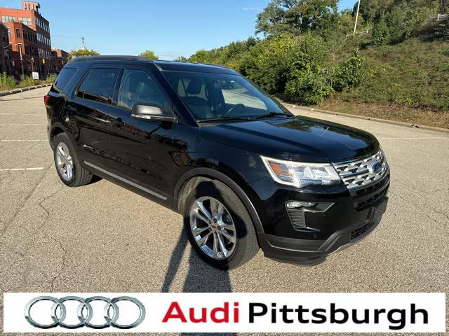 2019 Ford Explorer XLT 4WD photo