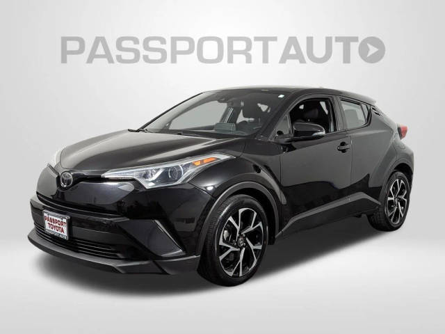 2019 Toyota C-HR XLE FWD photo