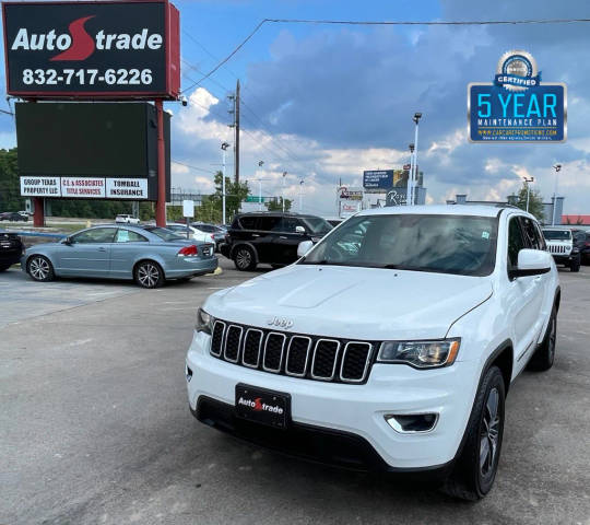 2019 Jeep Grand Cherokee Laredo E RWD photo