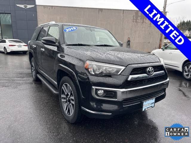 2019 Toyota 4Runner Limited 4WD photo
