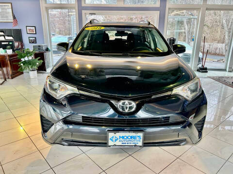 2018 Toyota RAV4 LE AWD photo