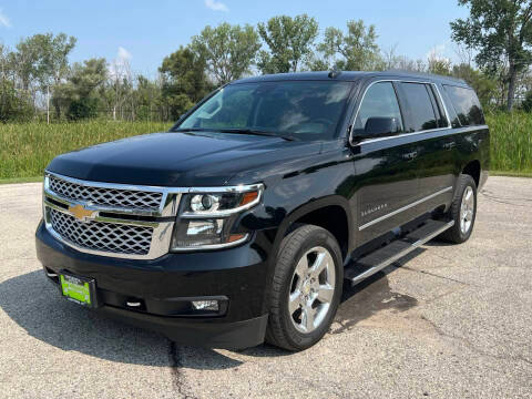2019 Chevrolet Suburban LT 4WD photo