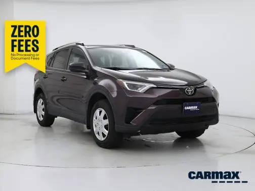 2018 Toyota RAV4 LE AWD photo