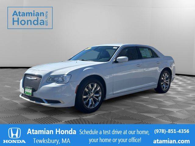 2017 Chrysler 300 Limited AWD photo