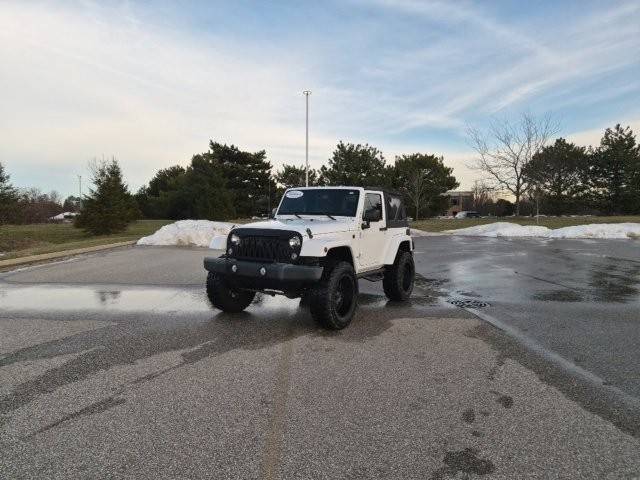 2016 Jeep Wrangler Sahara 4WD photo