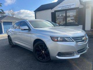 2017 Chevrolet Impala LT FWD photo