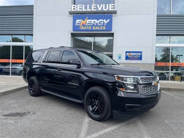 2018 Chevrolet Suburban LT 4WD photo