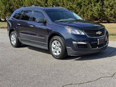 2017 Chevrolet Traverse LS FWD photo