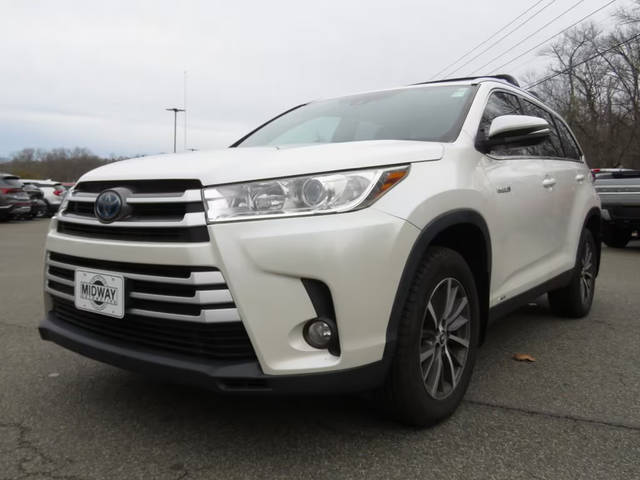 2019 Toyota Highlander Hybrid XLE AWD photo